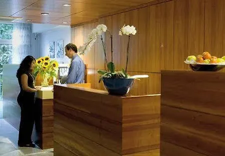 The Neighbour's Magnolia Hotel 3*