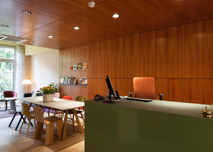 The Neighbour's Magnolia 3* Amsterdam