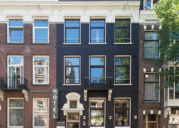 Hotel The Neighbour's Magnolia 3*