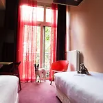 The Neighbour's Magnolia מלון 3*