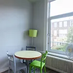 The Neighbour's Magnolia 3* אמסטרדם