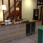 The Neighbour's Magnolia 3*