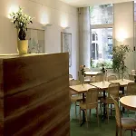 מלון The Neighbour's Magnolia 3*