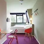 מלון The Neighbour's Magnolia 3*